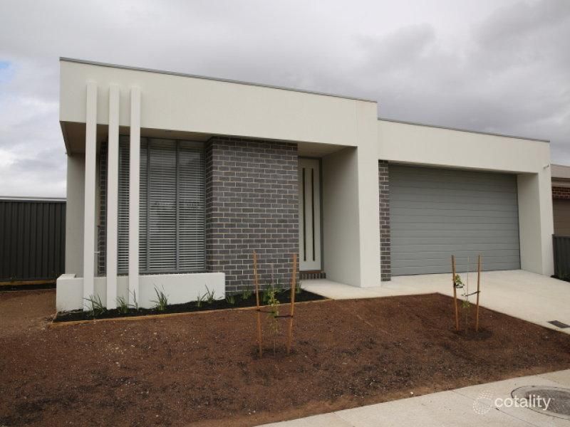51 Daly Dr, Lucas, VIC 3350