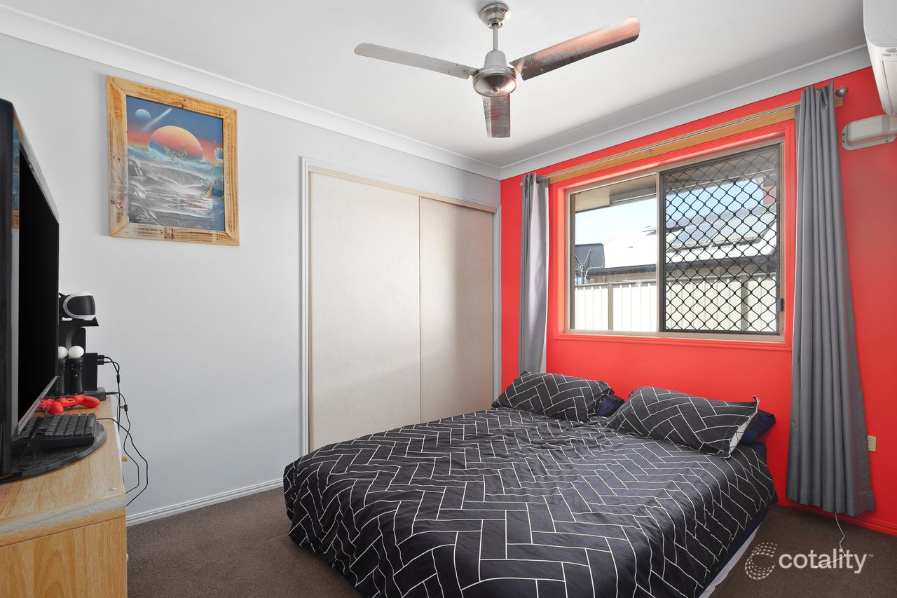 19 Callaghan St, Emerald, QLD 4720