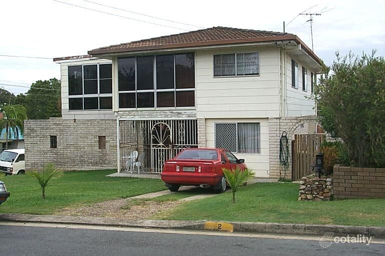 2 Beeka St, Labrador, QLD 4215