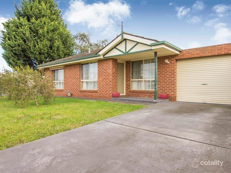 4/15 Natika Ct, Grovedale, VIC 3216