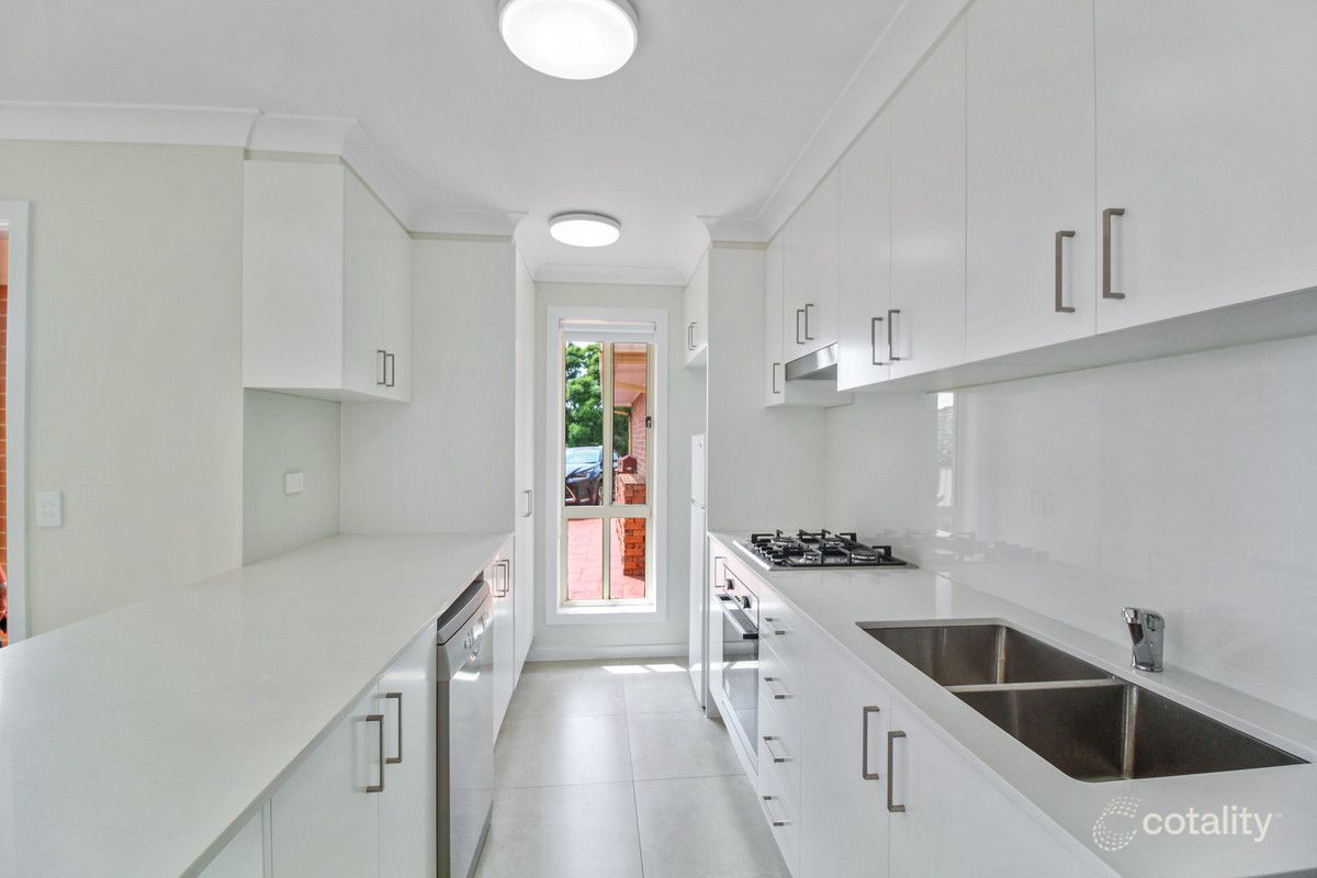 37 Cygnet Ave, Shellharbour City Centre, NSW 2529