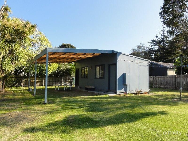 12 Ross St, Port Welshpool, VIC 3965