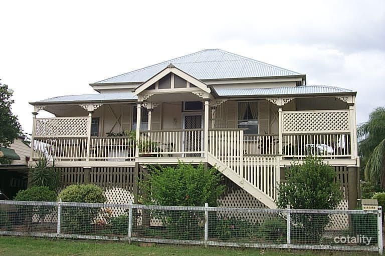 2 Wyndham St, North Ipswich, QLD 4305