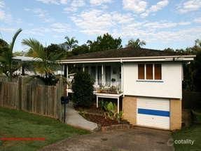 9 Foley St, Lawnton, QLD 4501