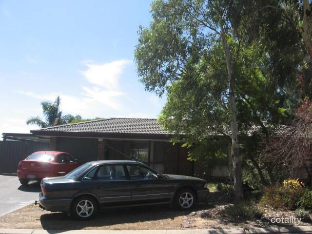 16 Carnelian St, Hope Valley, SA 5090