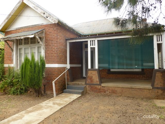 77 Bogan St, Parkes, NSW 2870