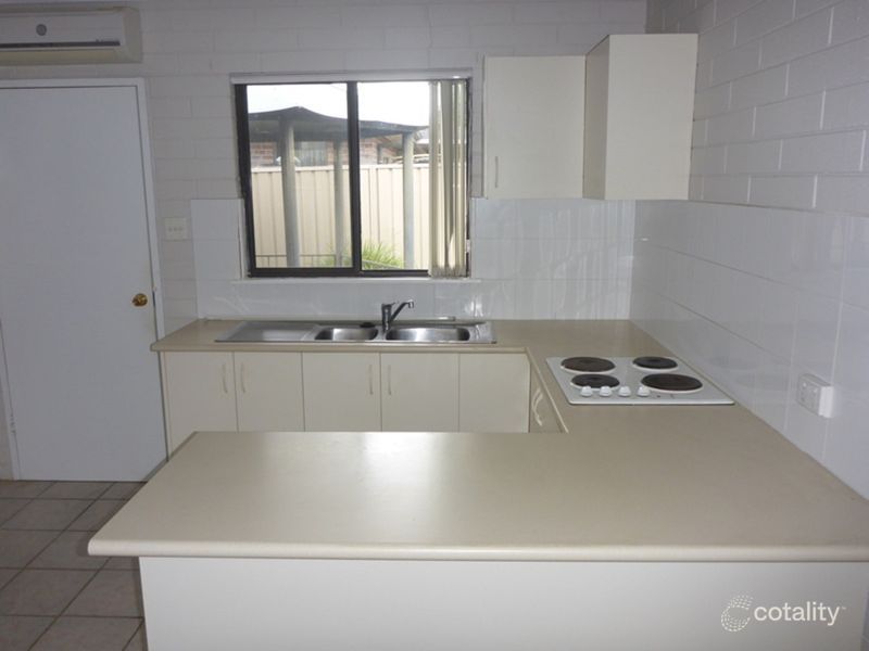 2/382 Kaitlers Rd, Springdale Heights, NSW 2641