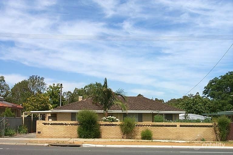 321 Kalamunda Rd, Maida Vale, WA 6057