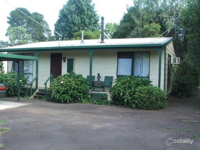 13 Lalors Rd, Healesville, VIC 3777