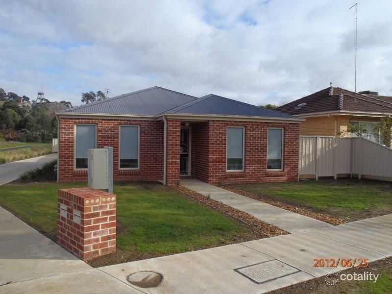 1/322 Larter St, Golden Point, VIC 3350