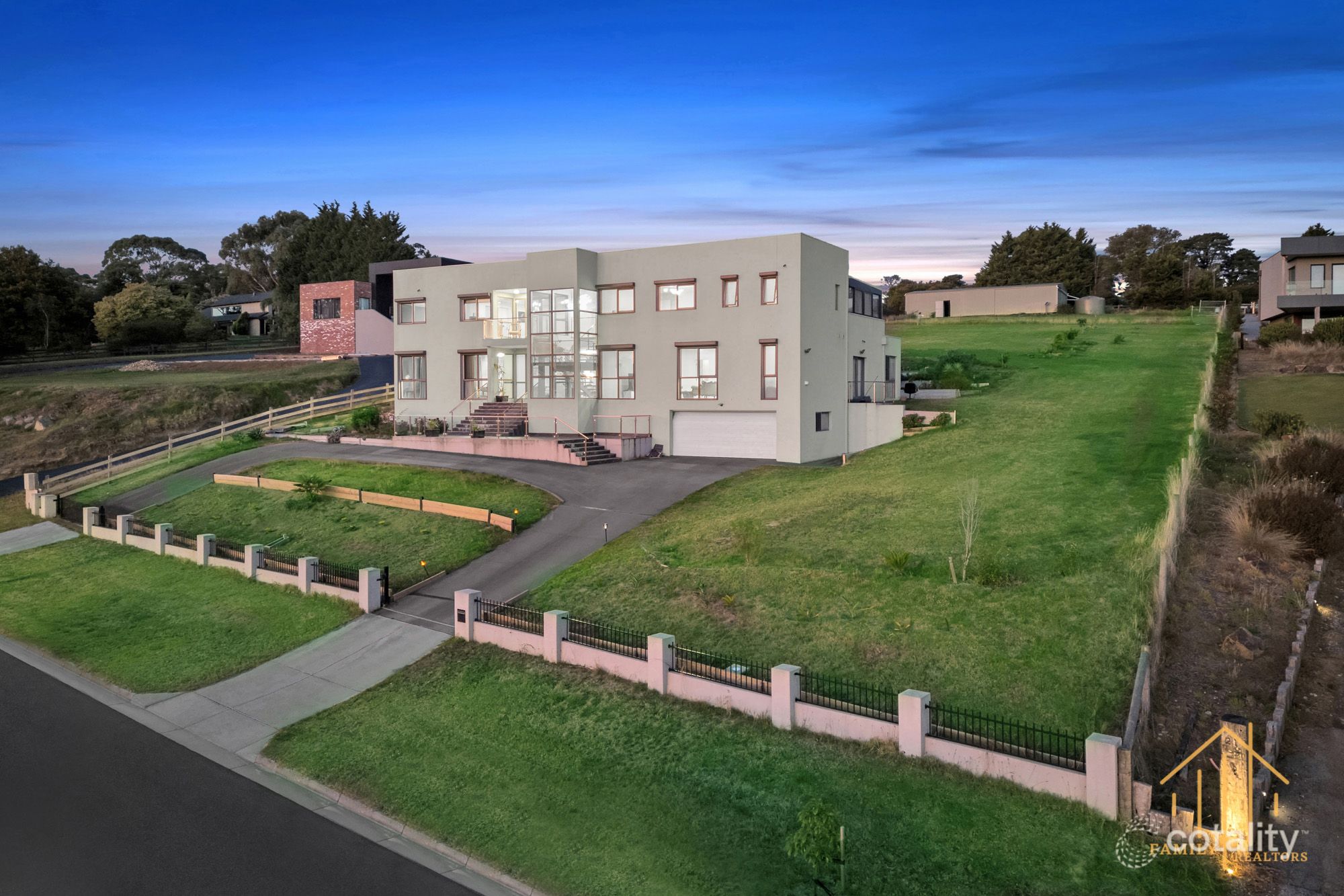 17-19 Peak Dr, Harkaway, VIC 3806