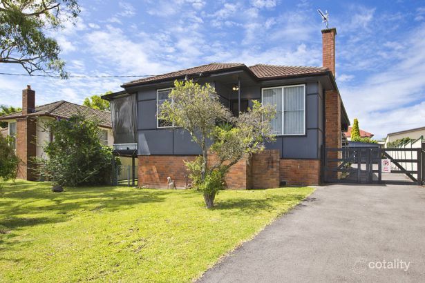 14 Blackbutt Pde, Kotara South, NSW 2289