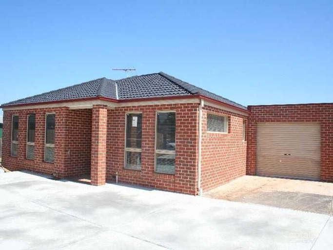 5 Coventry Pl, Melton South, VIC 3338