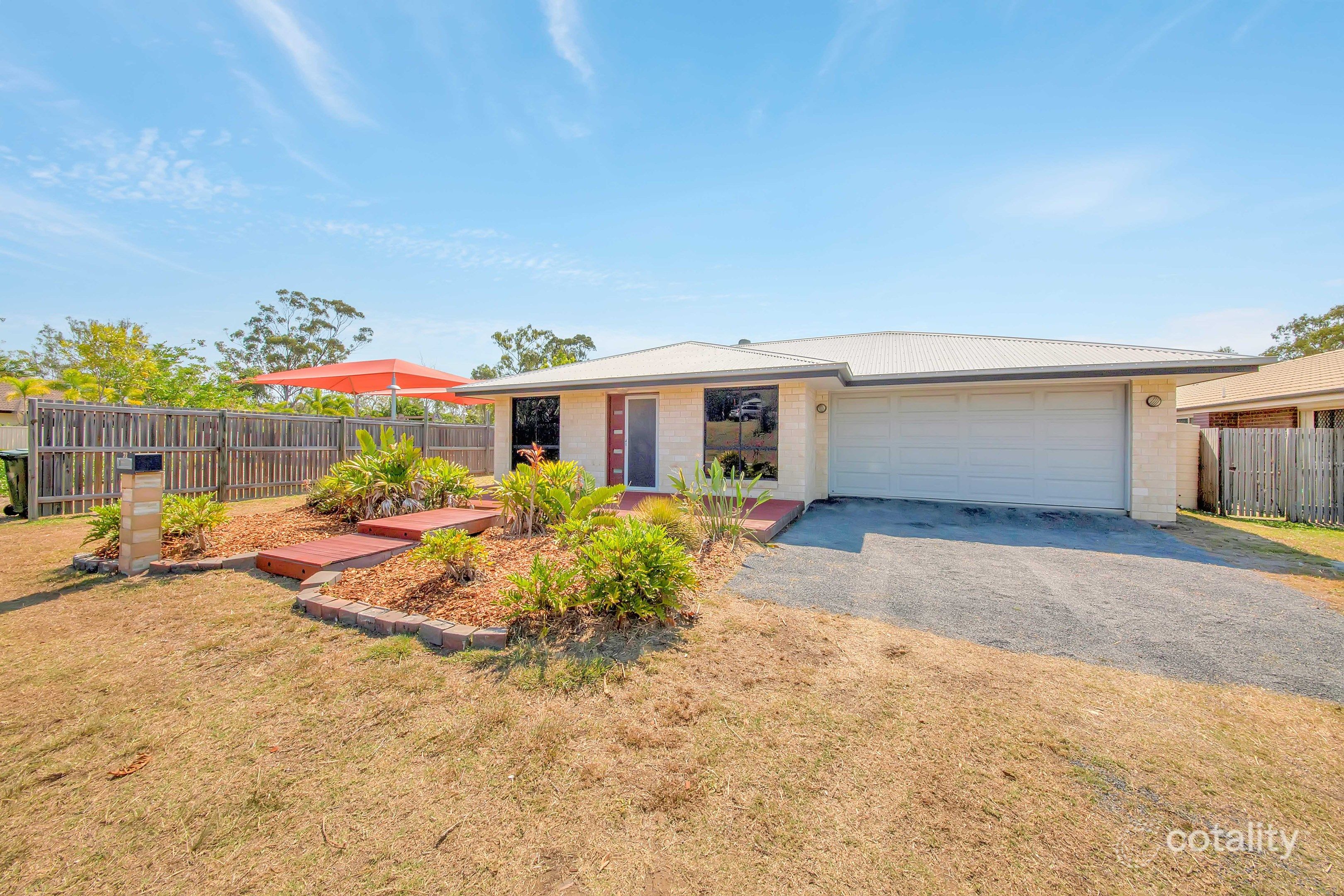 32 Dean St, Glen Eden, QLD 4680