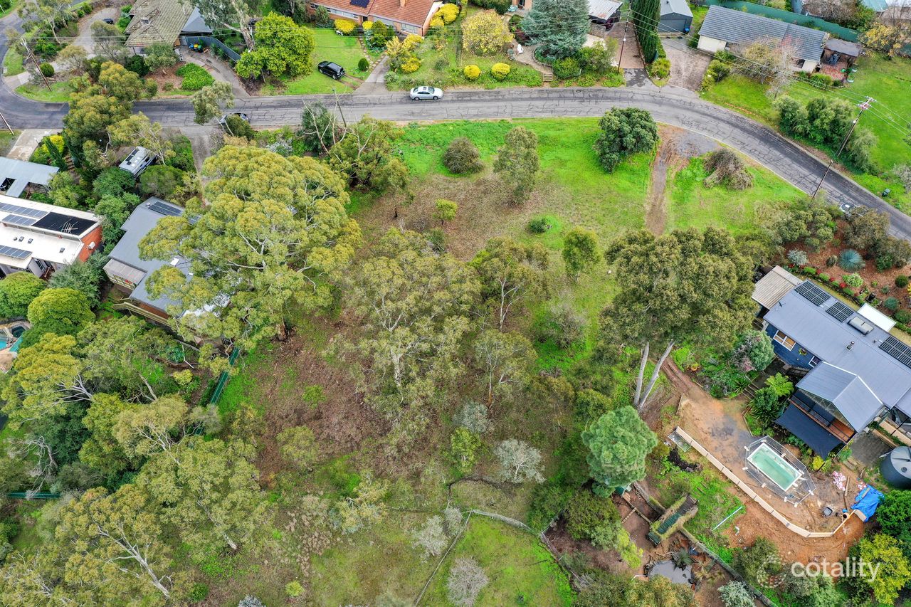 15 Craiglee Dr, Coromandel Valley, SA 5051