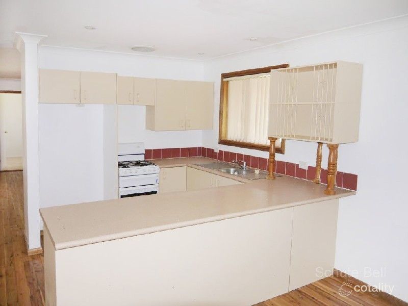 111 Wattle Cres, Narromine, NSW 2821