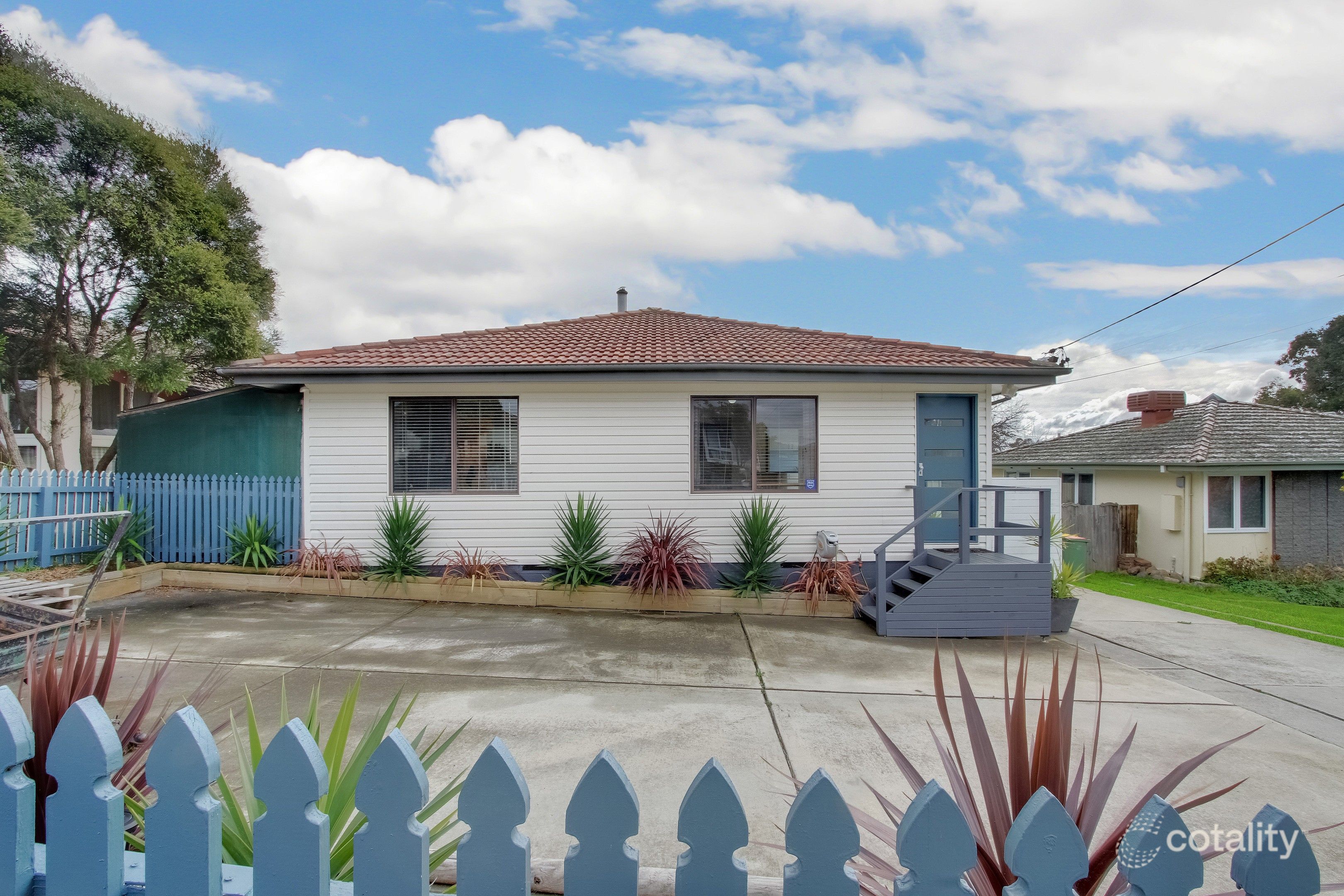 35 Oleria St, Karabar, NSW 2620