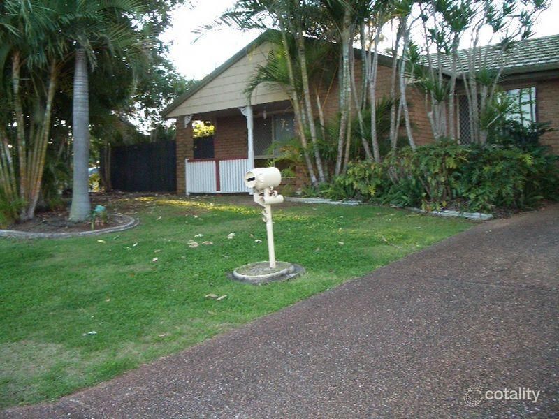 2 Zambelli St, Victoria Point, QLD 4165