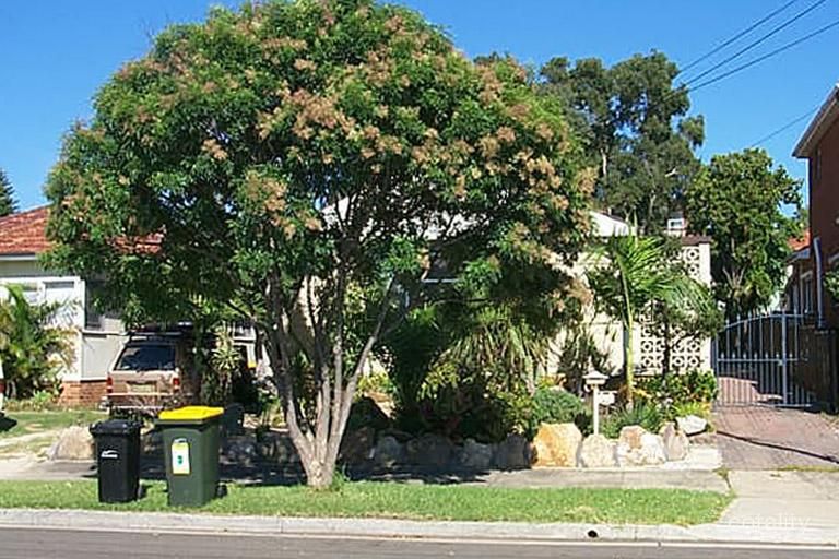 42 Clucas Rd, Regents Park, NSW 2143