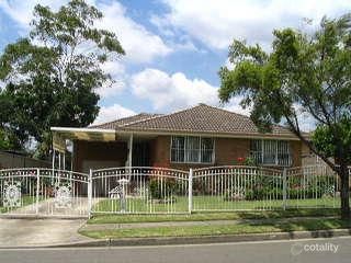 11 Thompson St, Wetherill Park, NSW 2164