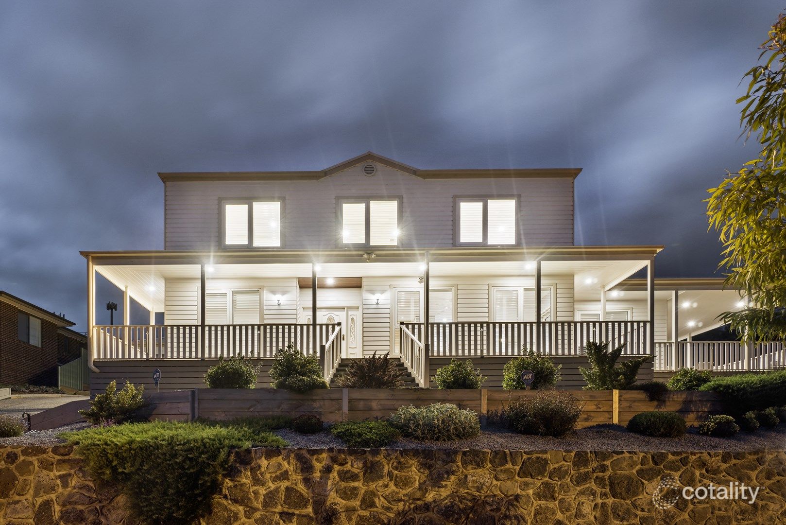 169 Belleview Dr, Sunbury, VIC 3429