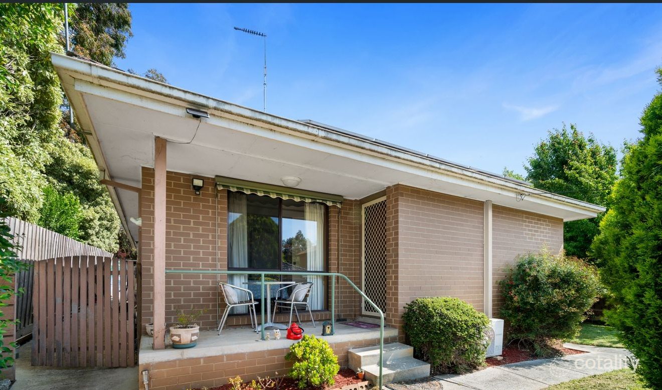 2/304 George St, Doncaster, VIC 3108