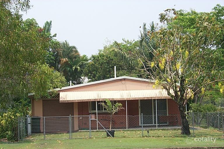 29 Boland St, Westcourt, QLD 4870