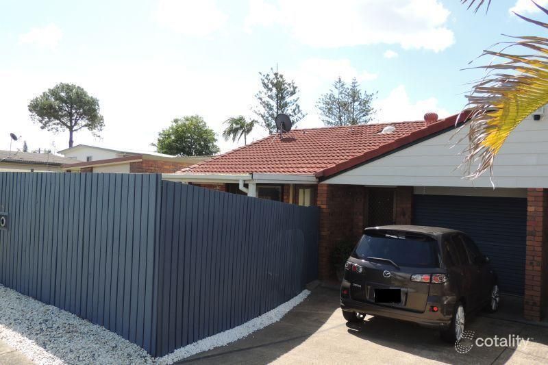 1/1a Brookside Rd, Labrador, QLD 4215