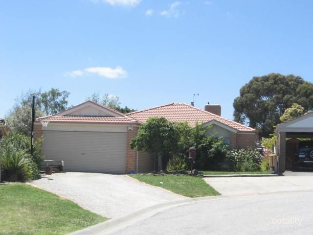 12 Burlorn Ct, Carrum Downs, VIC 3201