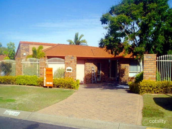 17 Crenshaw Ct, Parkwood, QLD 4214