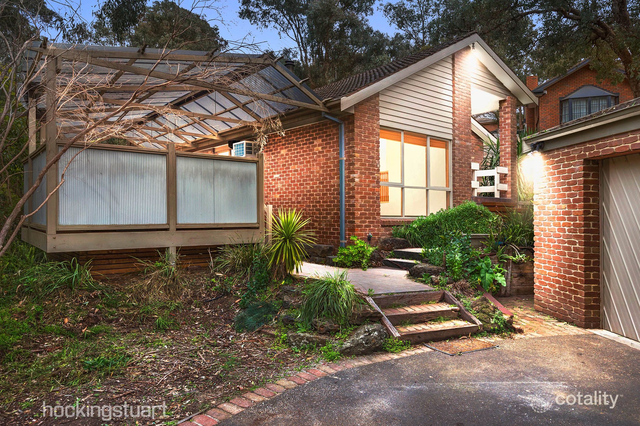 1 Carlyle Cl, Hurstbridge, VIC 3099