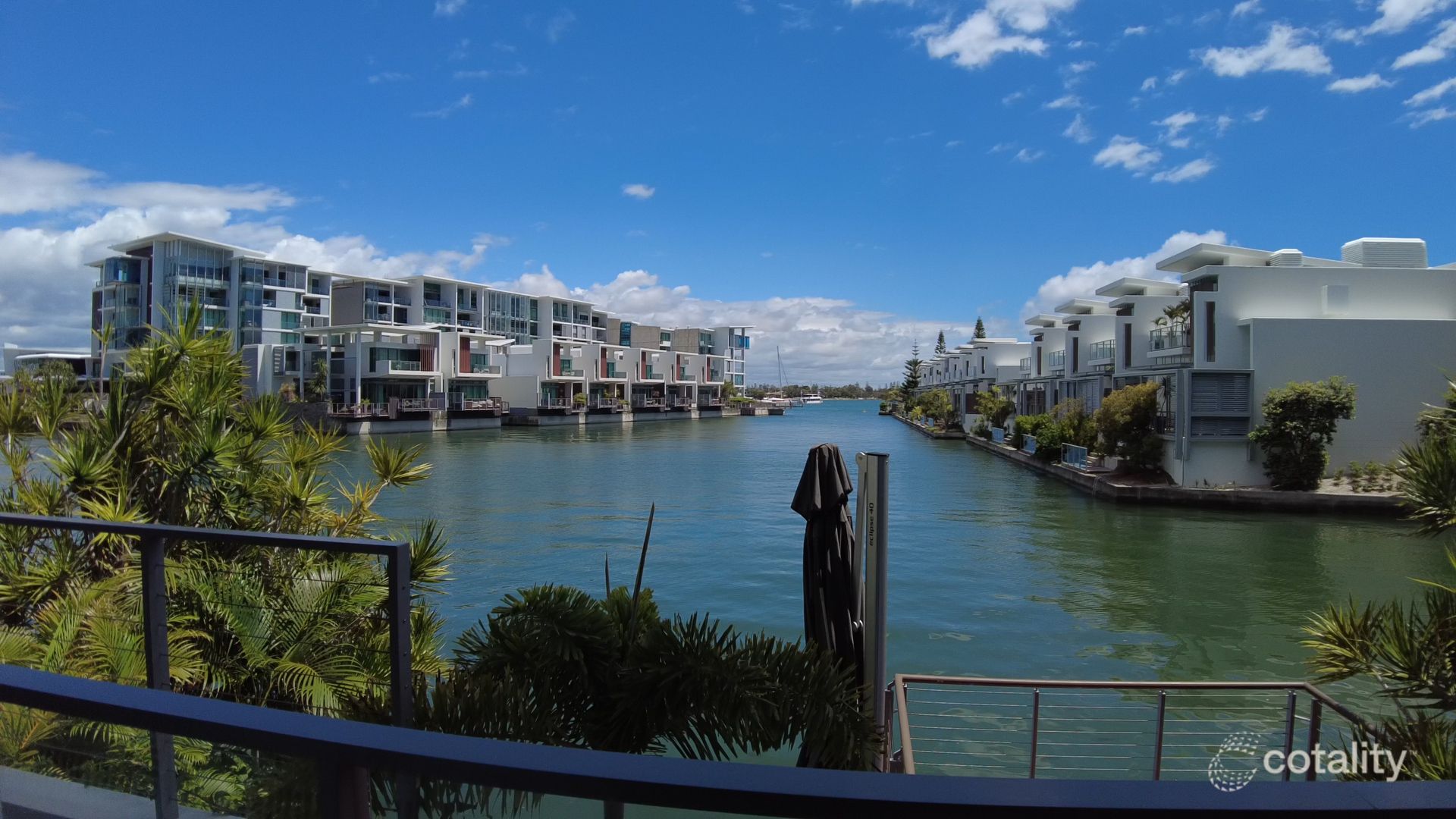 7104 Ephraim Island Pde, Paradise Point, QLD 4216