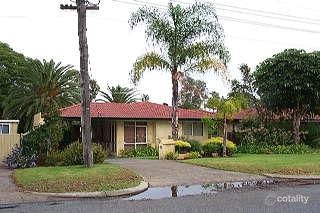 4 Parklands Sq, Riverton, WA 6148