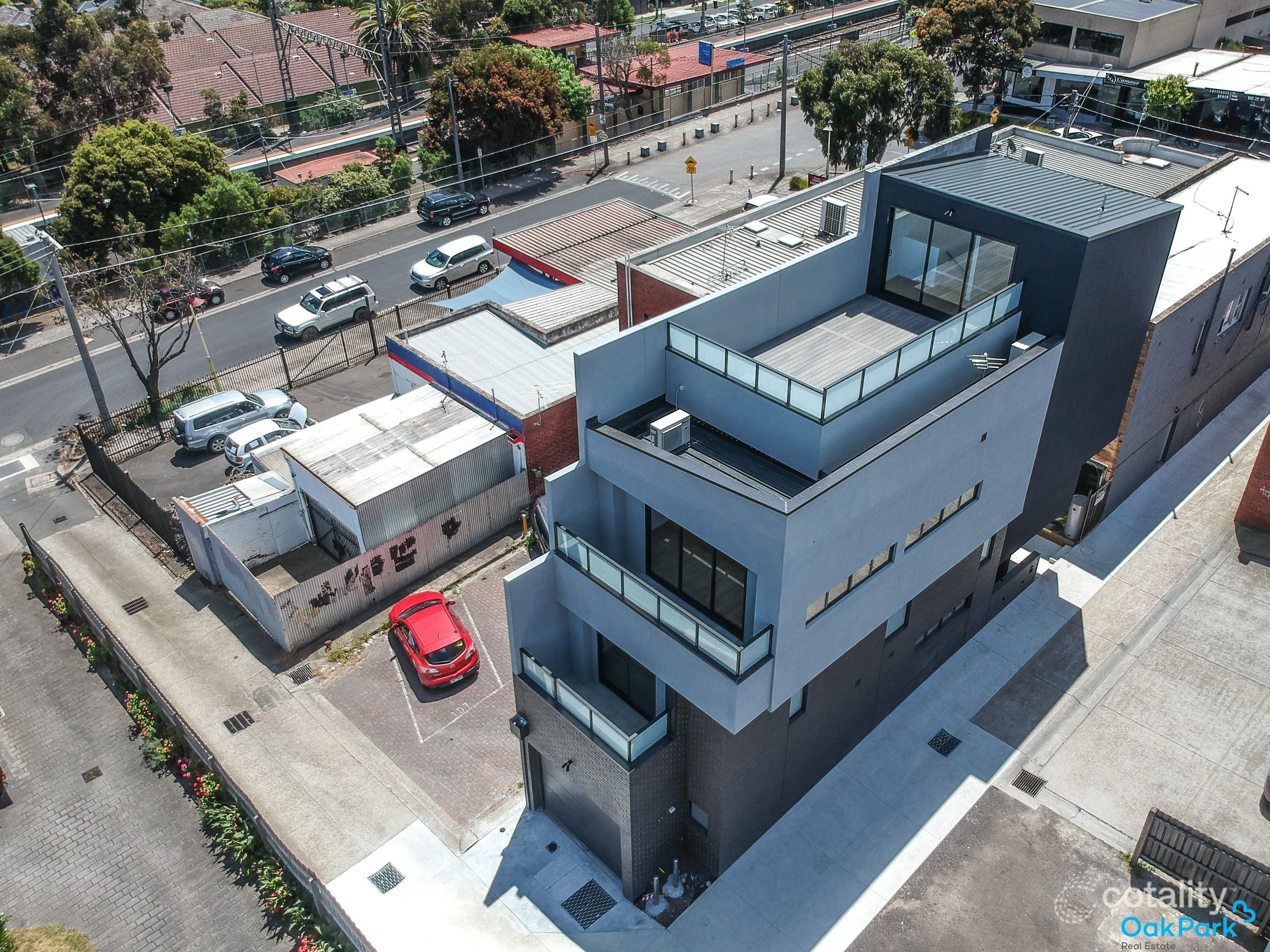 2/105 Snell Gr, Oak Park, VIC 3046