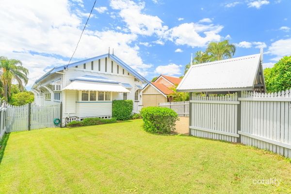 29 Agnes St, The Range, QLD 4700