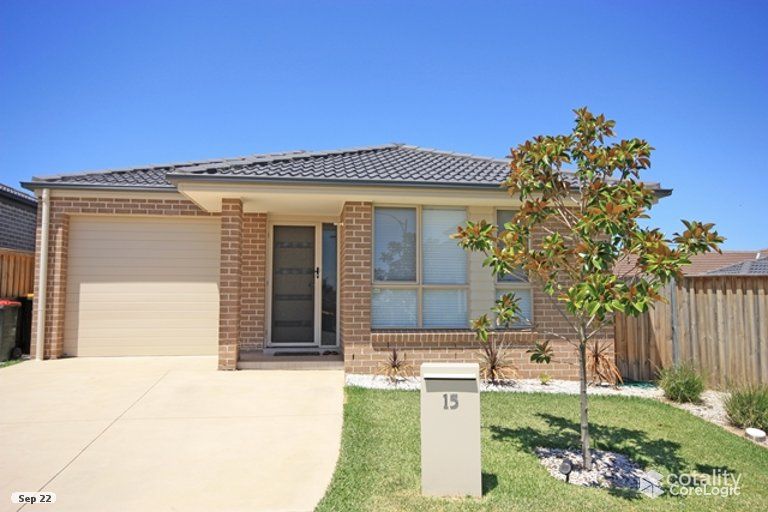 15 Orwell Pl, Spring Farm, NSW 2570