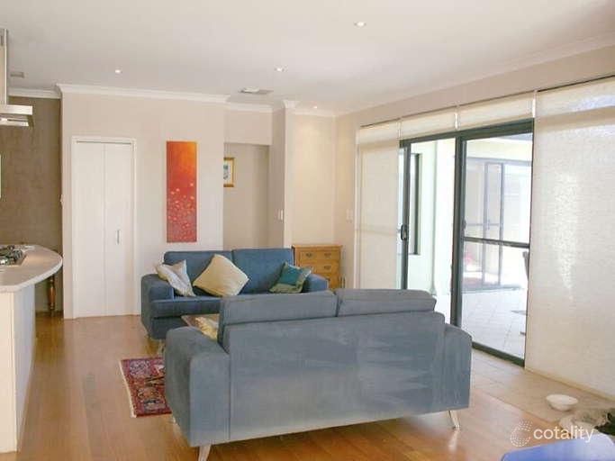 1/16 Mather Rd, Beaconsfield, WA 6162