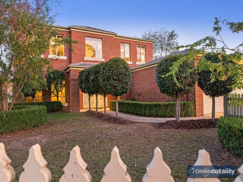 11 Colwyn Dr, Narre Warren South, VIC 3805