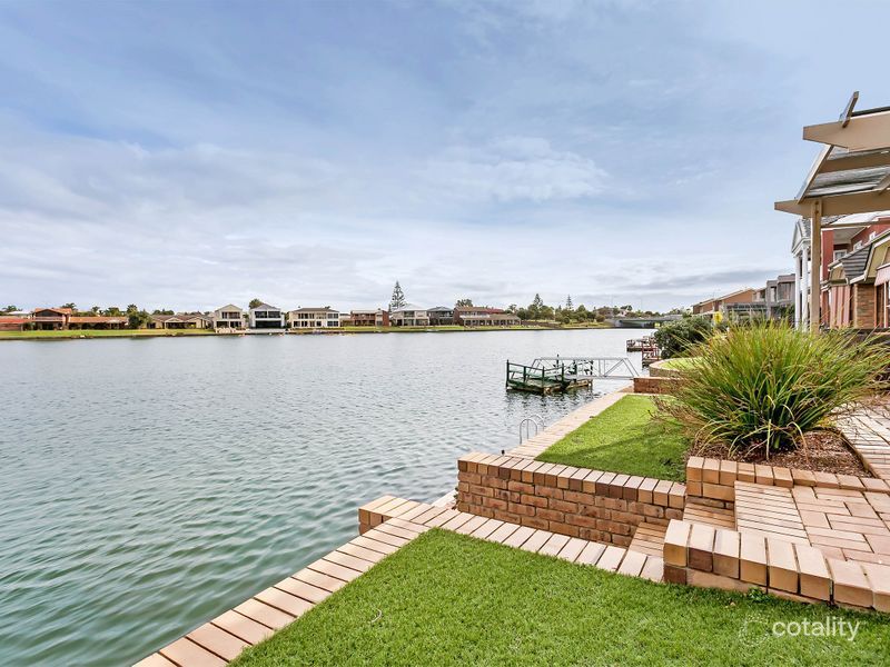 13/68 Martin Ct, West Lakes, SA 5021