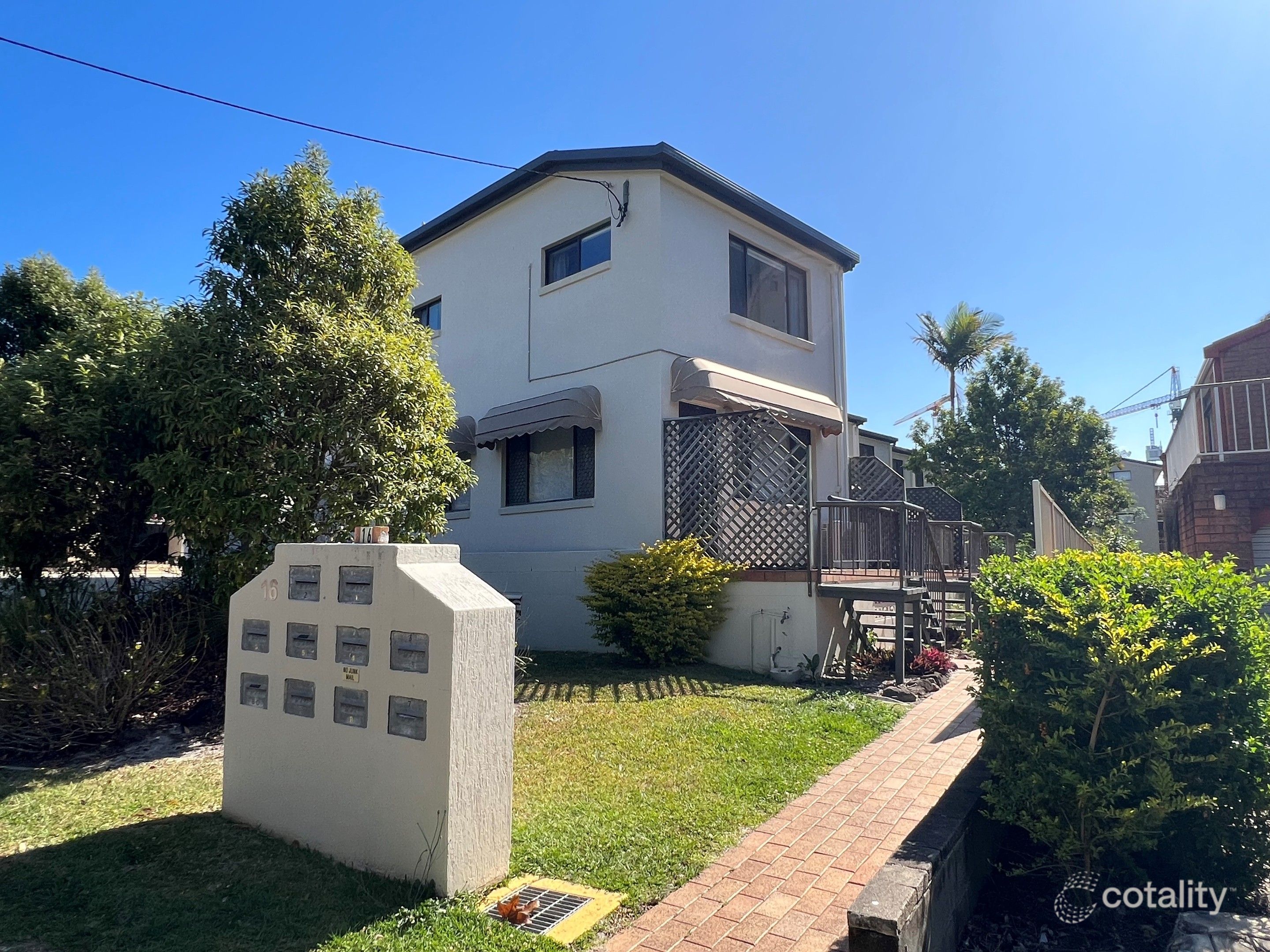 1/16 Lather St, Southport, QLD 4215