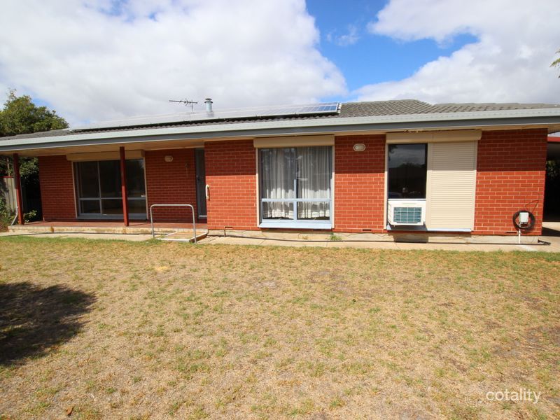 4 Irving Rd, Aldinga Beach, SA 5173