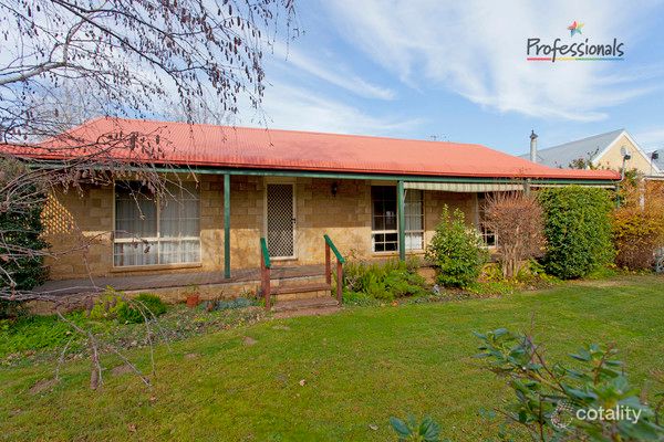 1/11 Priory Lane, Beechworth, VIC 3747