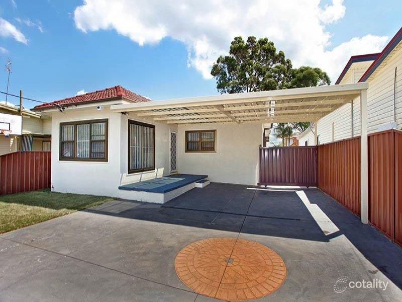 12 Joan St, Chester Hill, NSW 2162