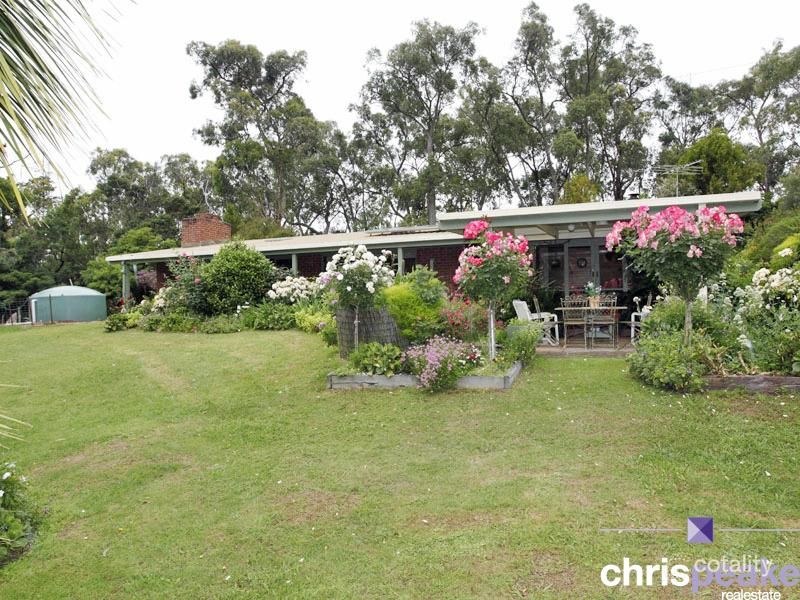 32 L L Rd, Officer, VIC 3809