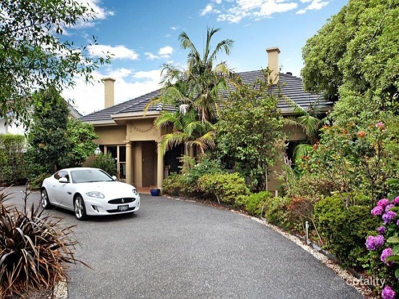 359 St Kilda St, Brighton, VIC 3186