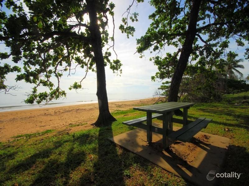 270 Ocean Pde, Balgal Beach, QLD 4816