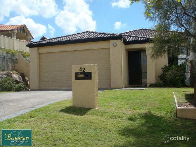 42 Hawkes Ave, Arana Hills, QLD 4054