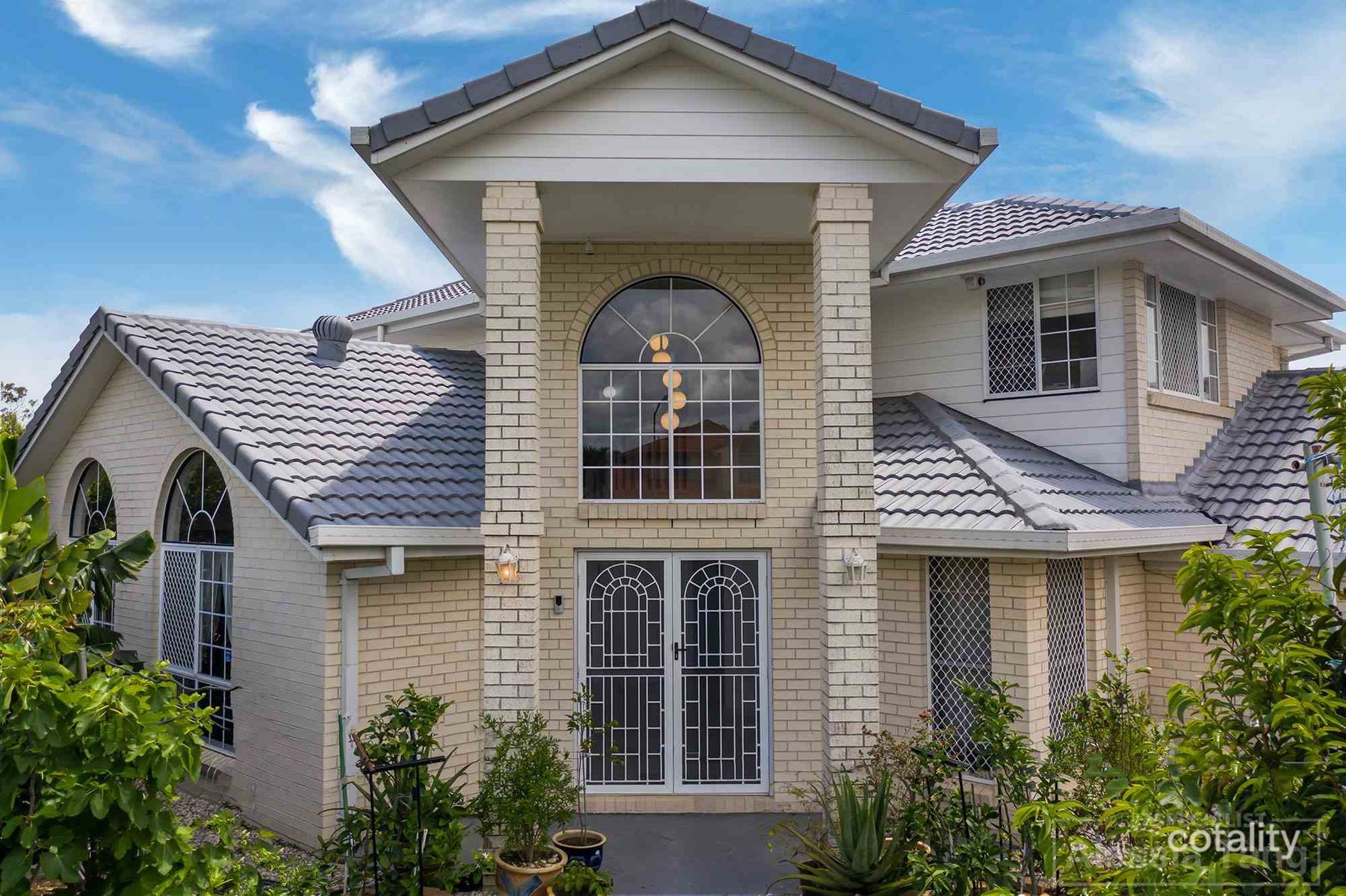 10 Gulubia Pl, Calamvale, QLD 4116