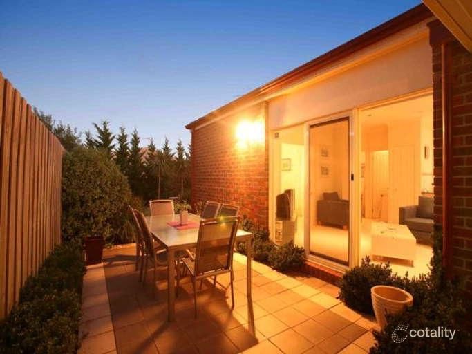 62 Foxwood Dr, Point Cook, VIC 3030