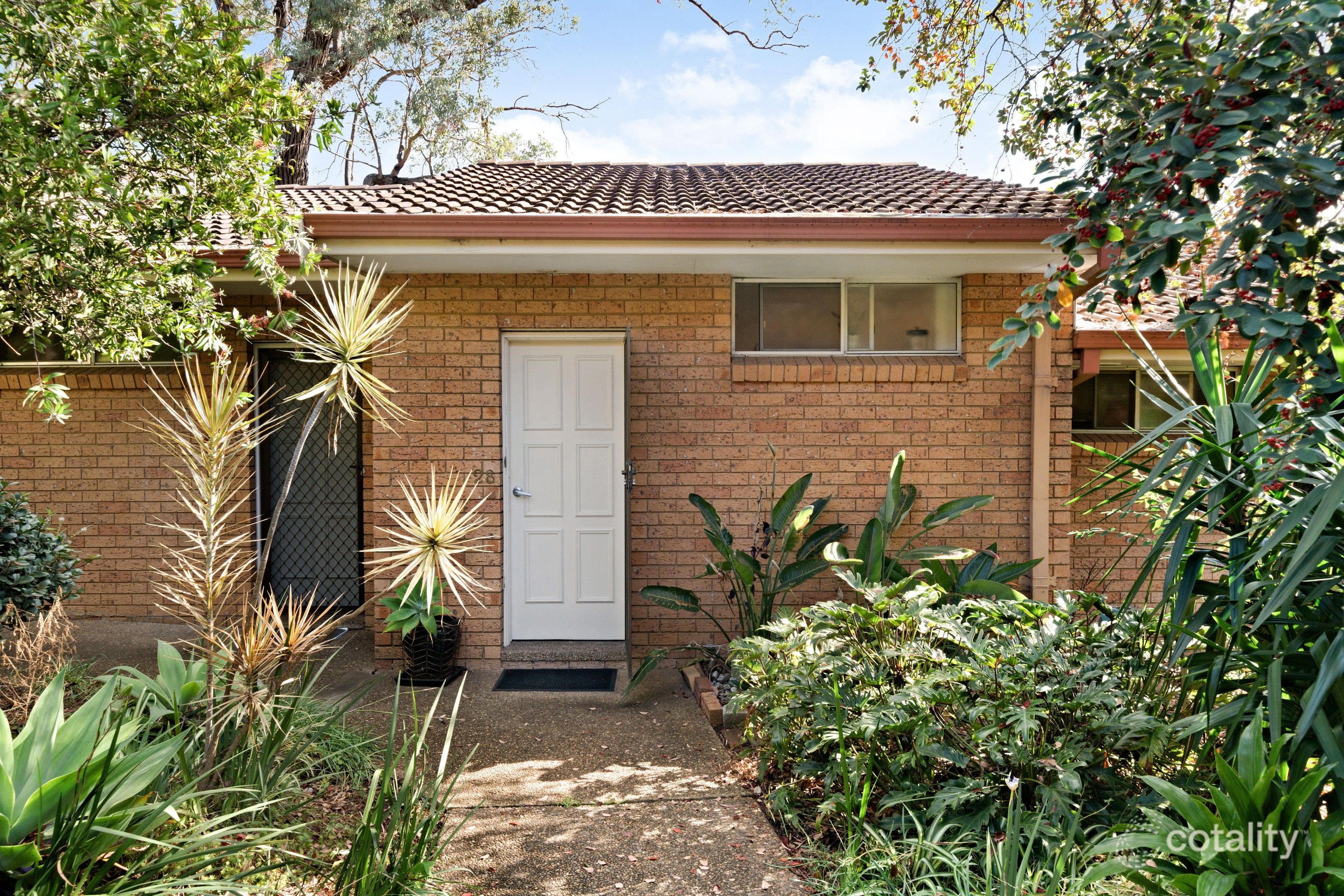 28/4 Wilkins St, Yagoona, NSW 2199